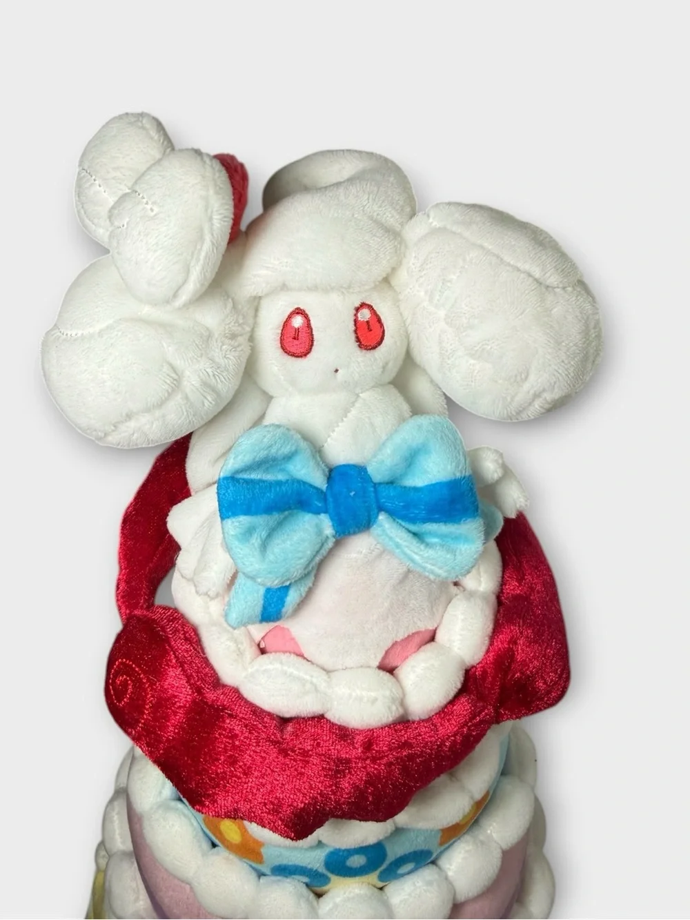 GUC Gigantamax Alcremie Poké Plush - 16 ¼ In.